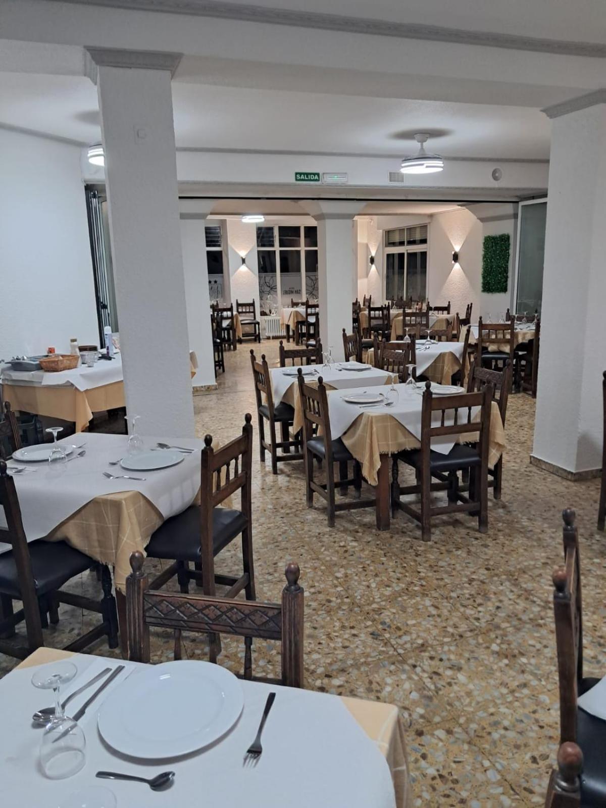 Villalobar Hostal San Miguel מראה חיצוני תמונה