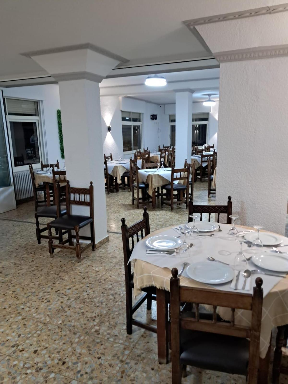 Villalobar Hostal San Miguel מראה חיצוני תמונה