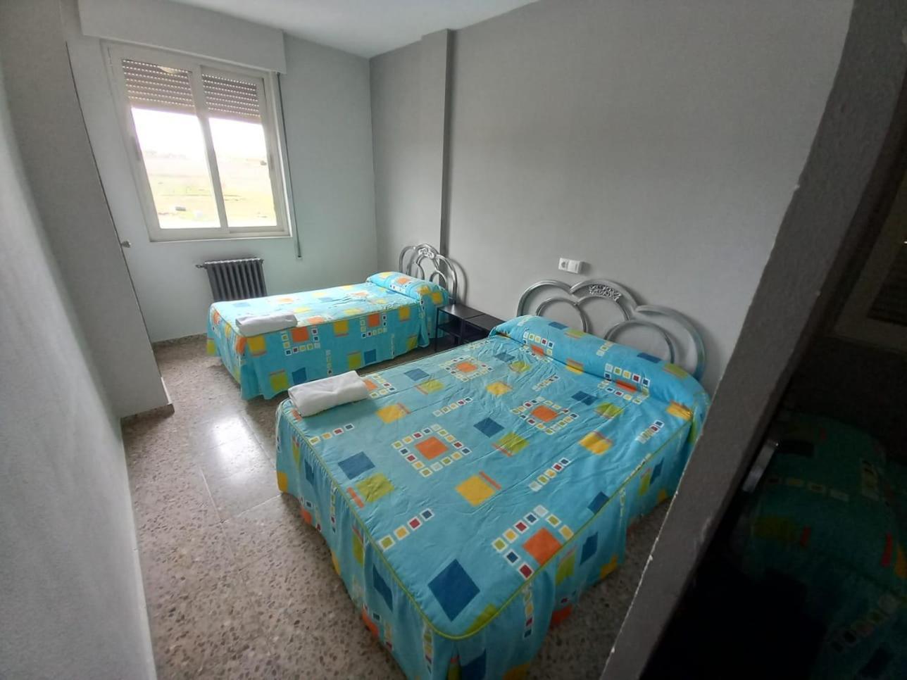 Villalobar Hostal San Miguel מראה חיצוני תמונה