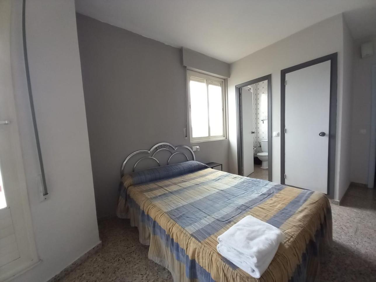 Villalobar Hostal San Miguel מראה חיצוני תמונה