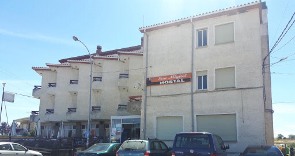 Villalobar Hostal San Miguel מראה חיצוני תמונה