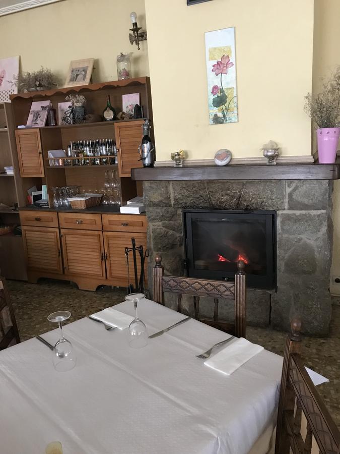 Villalobar Hostal San Miguel מראה חיצוני תמונה