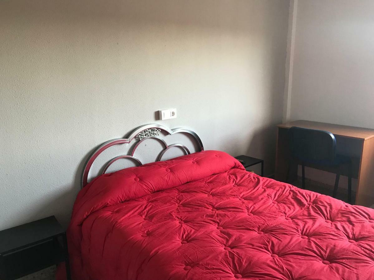 Villalobar Hostal San Miguel מראה חיצוני תמונה